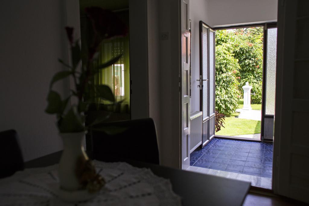 Green Apartment Novi Sad Exterior photo