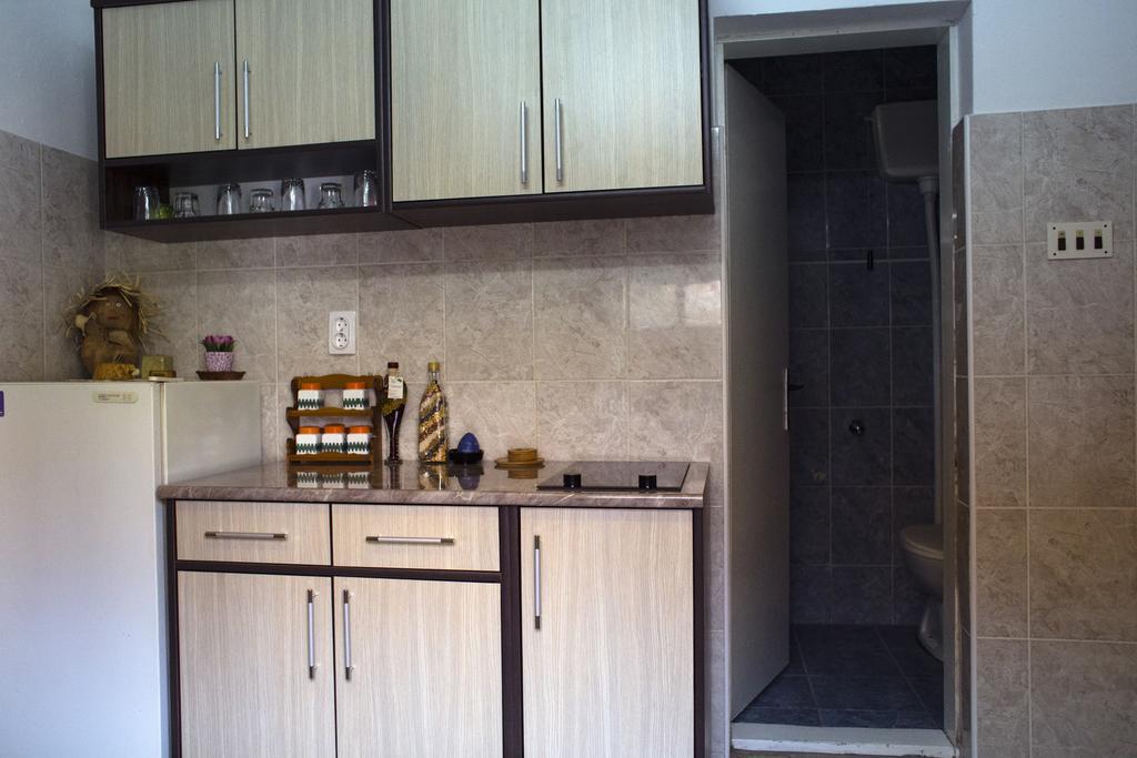 Green Apartment Novi Sad Exterior photo